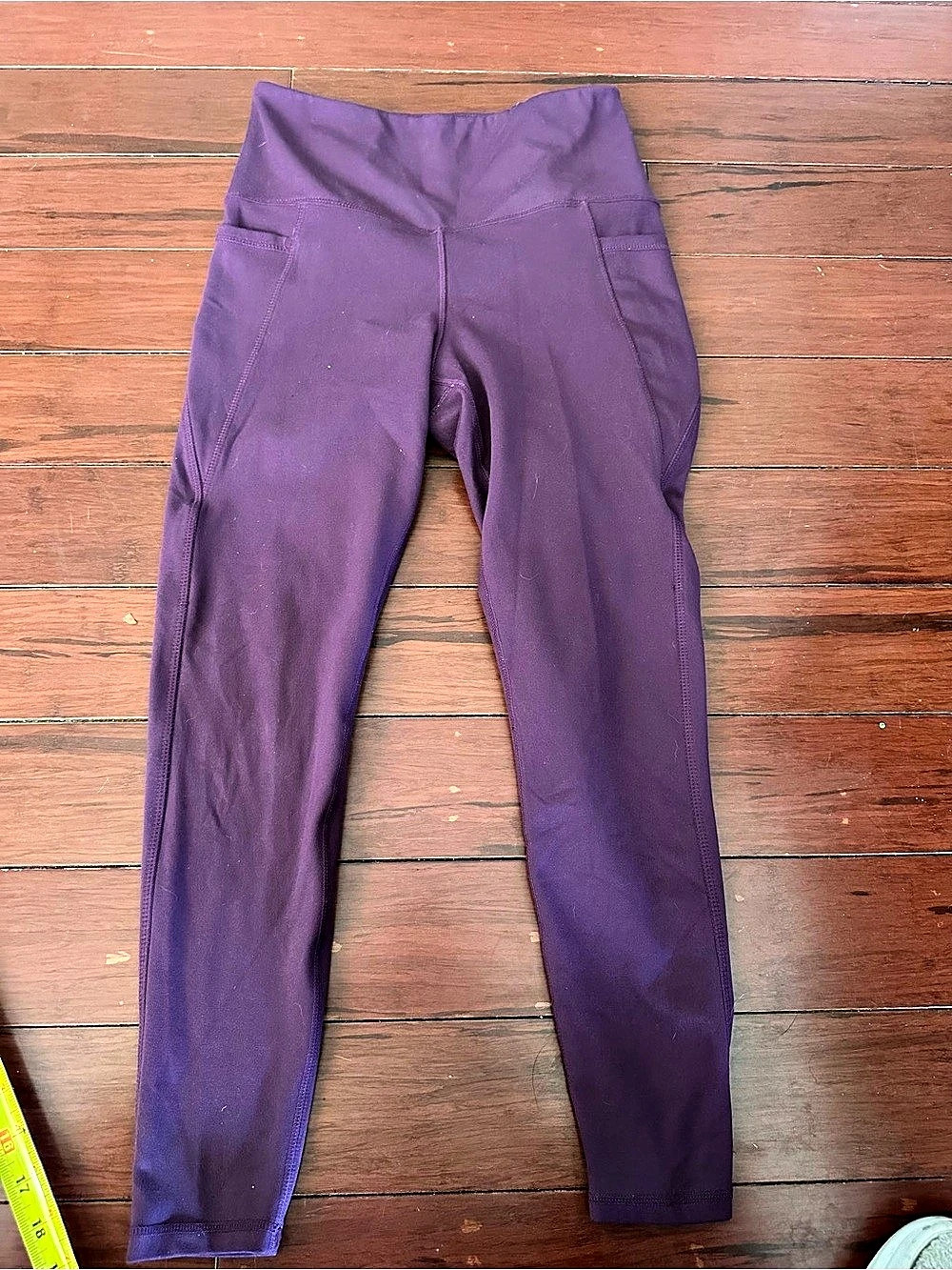 Danskin Brushed High-Rise 7/8 Leggings with Pockets Italian Plum M EUC